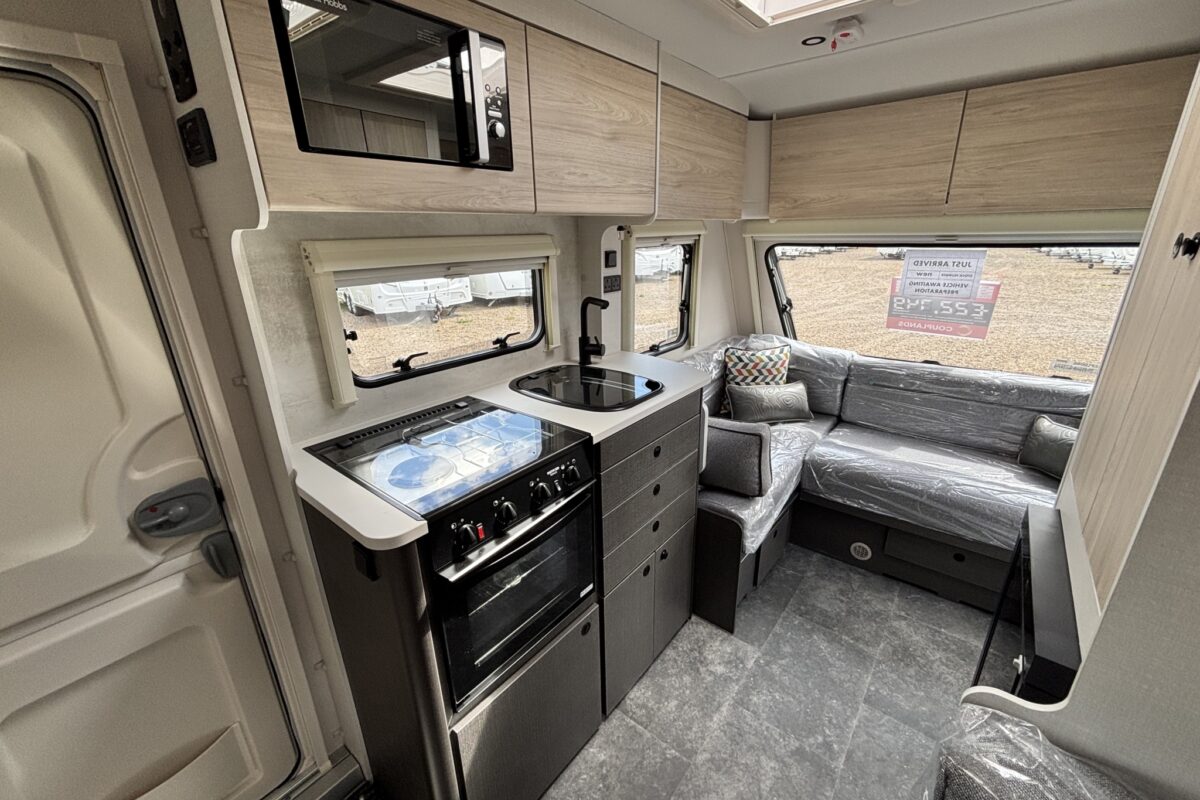 Elddis Xplore XC Light 2025