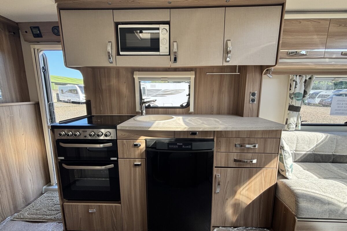 Swift Challenger Sport 524 2015