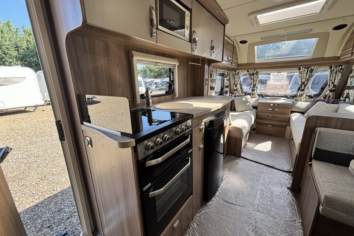 Swift Challenger Sport 524 2015