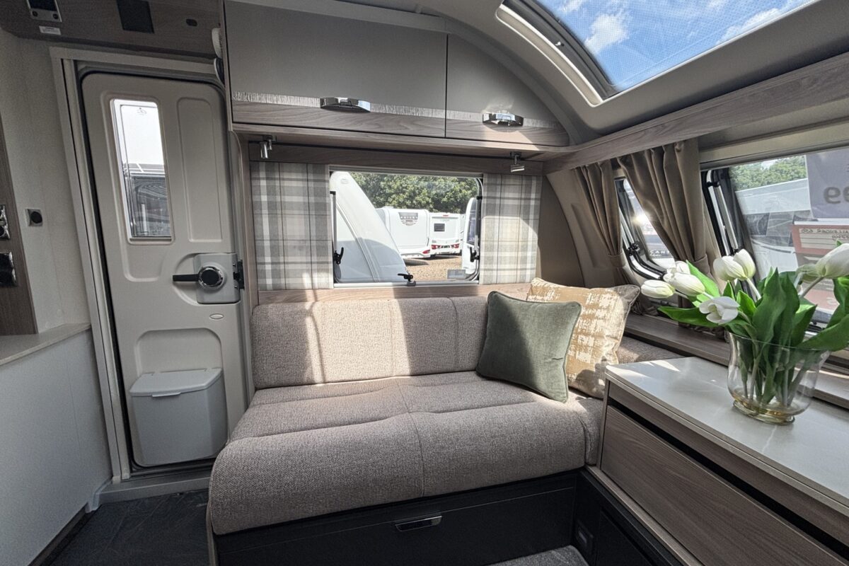 Swift Challenger 650 2025