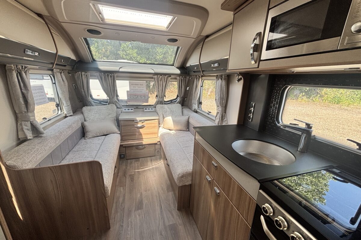 Swift Elegance 580 2021