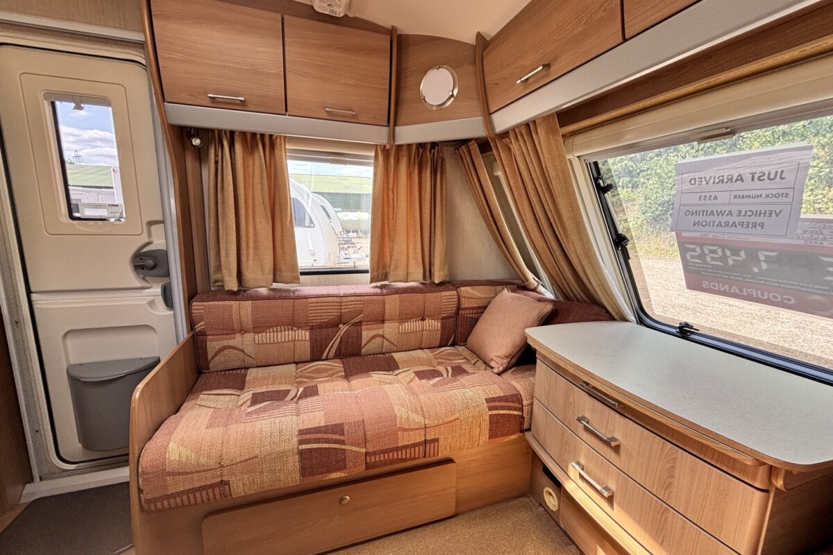 Elddis Avante Club 544 2008