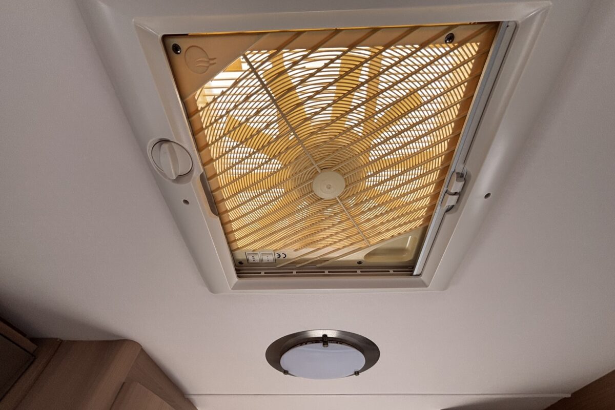 Elddis Avante Club 544 2008