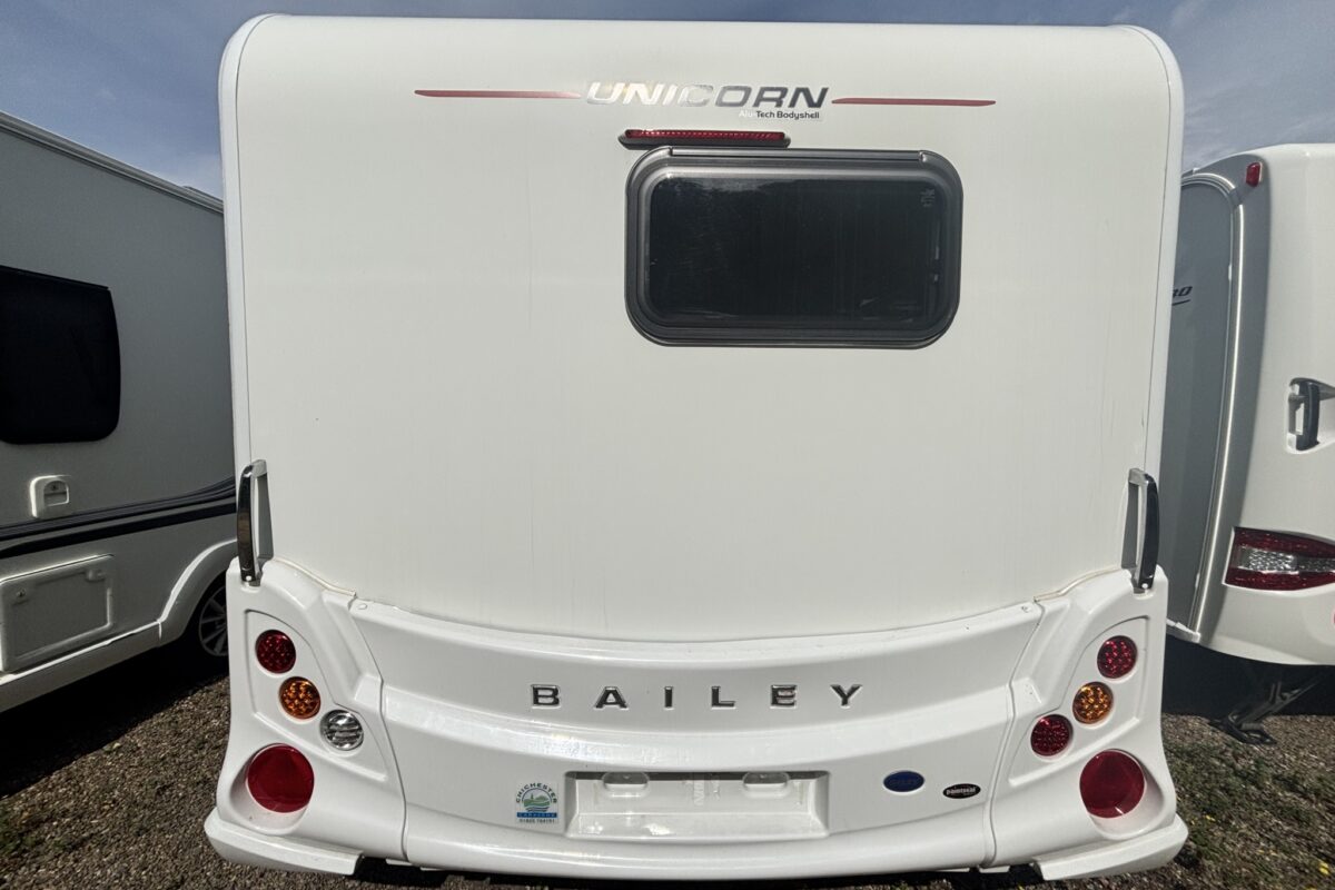 Bailey Unicorn Vigo 2015