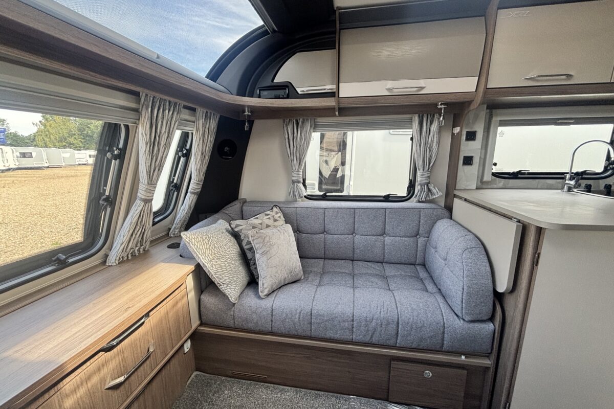 Coachman Laser Xcel 875 2020