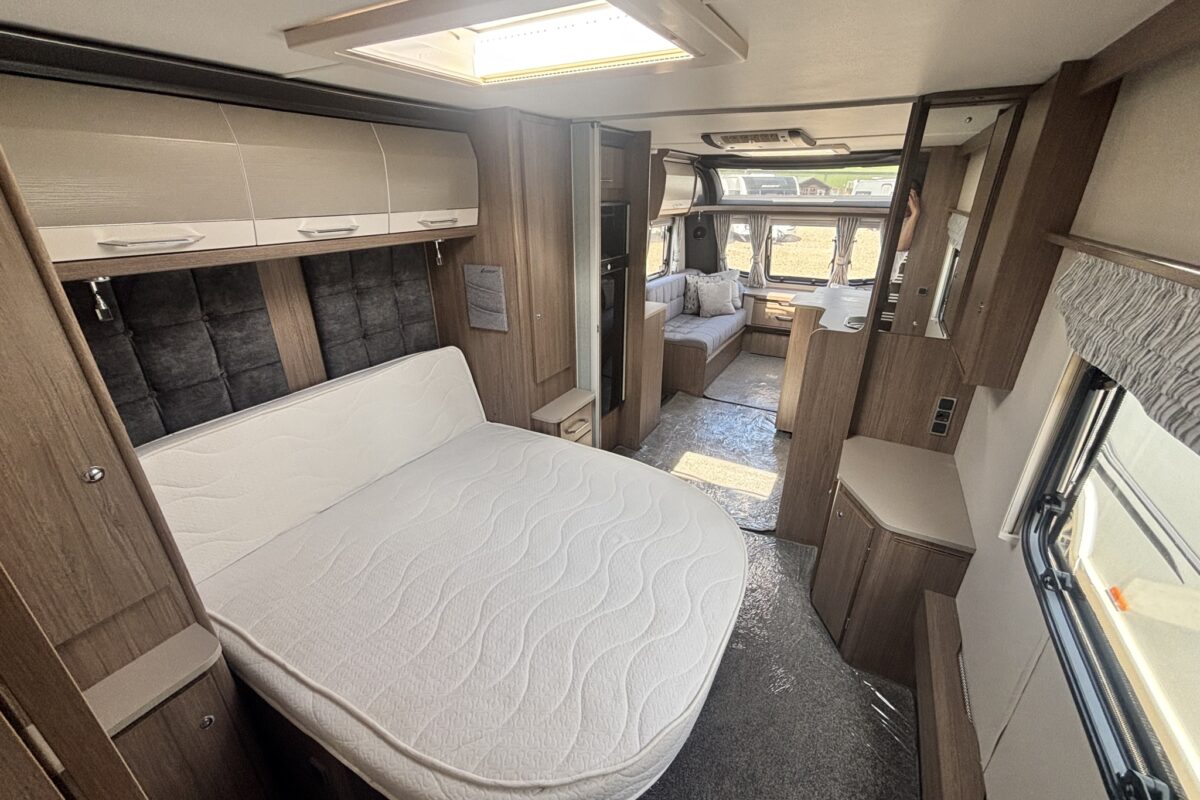Coachman Laser Xcel 875 2020