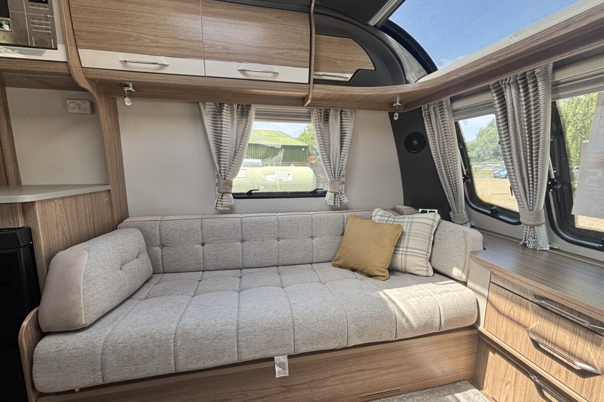 Coachman VIP 460 2018