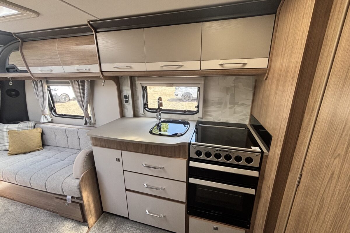 Coachman VIP 460 2018