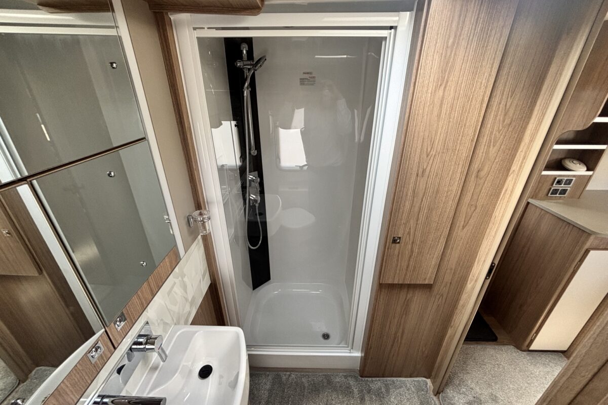 Coachman VIP 460 2018