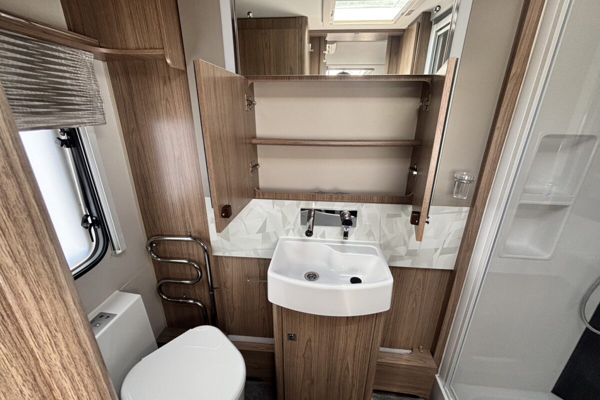 Coachman VIP 460 2018