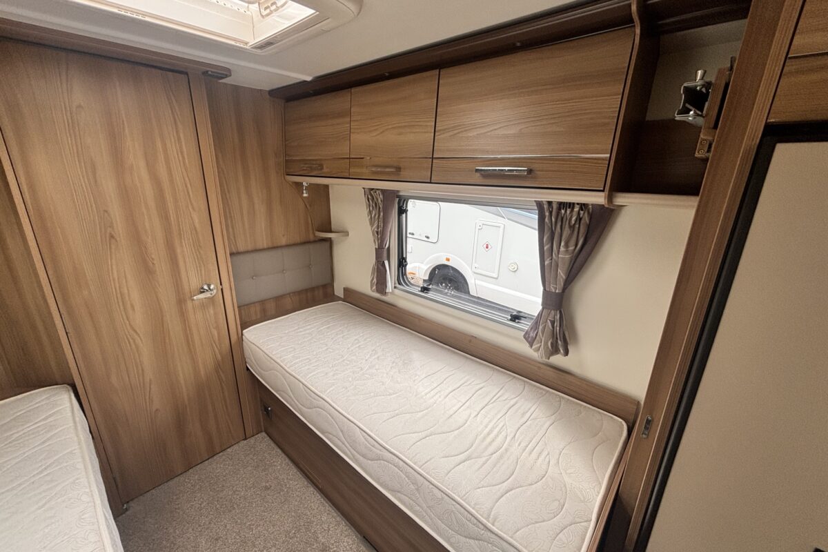 Bailey Unicorn Cadiz 2017