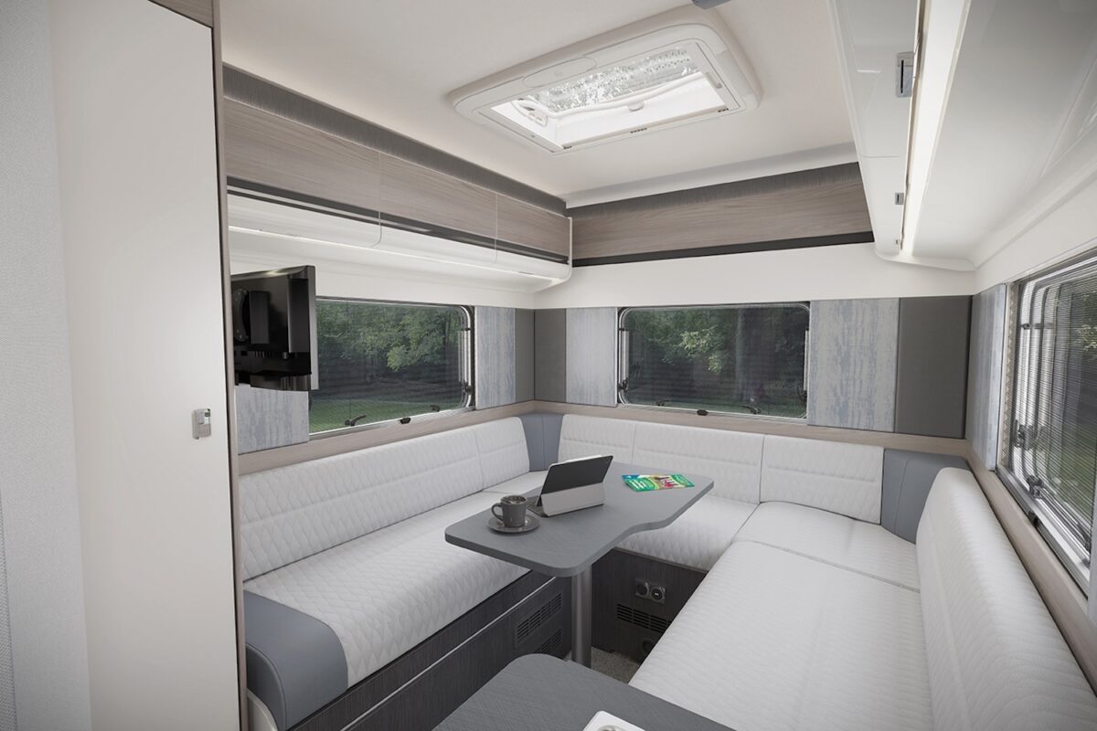 Ascari 344 Rear Lounge