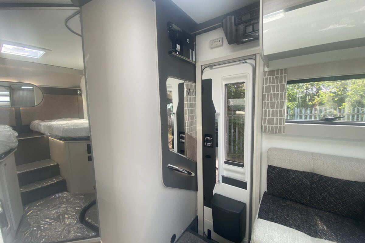 BAILEY ALORA 694T 2024 MAIN DOOR INTERNAL