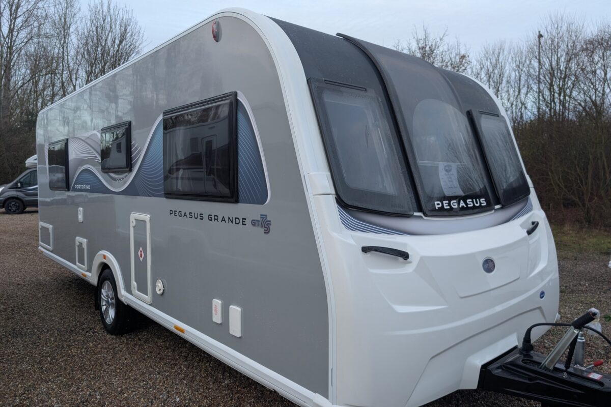 Bailey pegasus grande gt75 portofino 2025