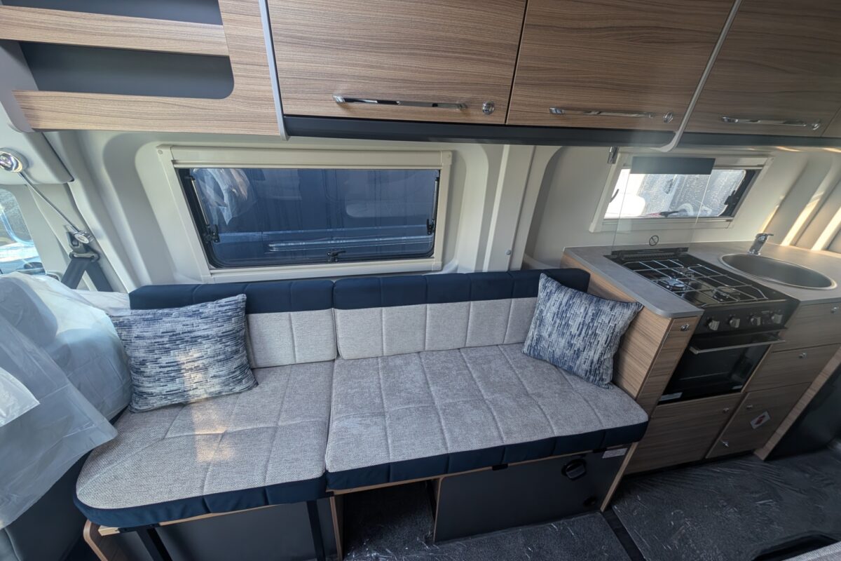 Bailey Endeavour B64 New