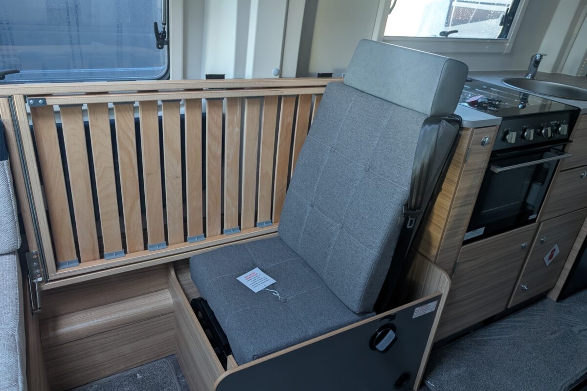 Bailey Endeavour B64 New