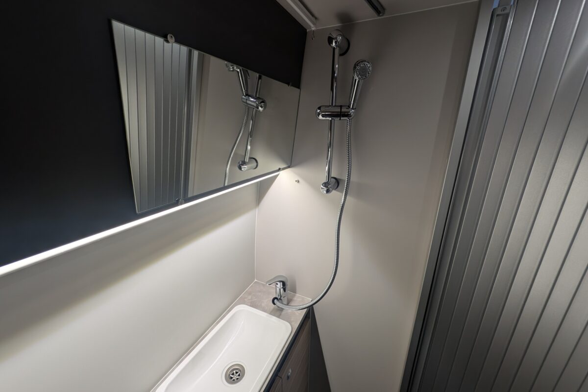 Bailey Endeavour B64 New