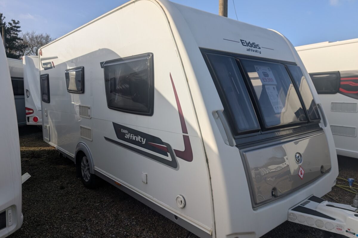 ELDDIS AFFINITY 482 2014 front near side