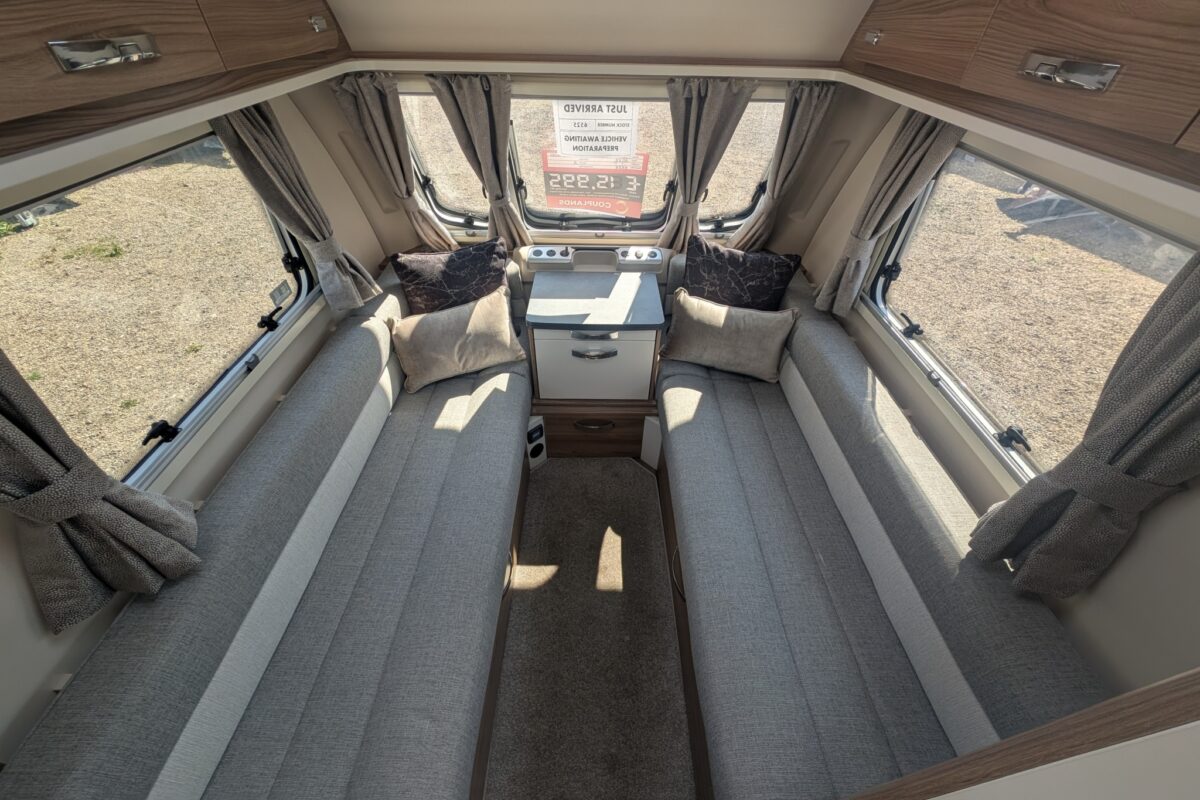 Swift Finesse 400 2022
