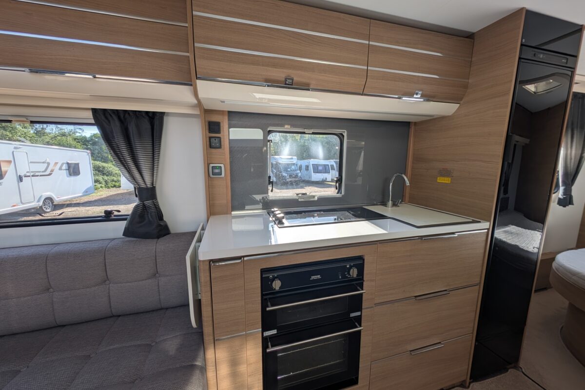 Adria Adora Isonzo 613 2017