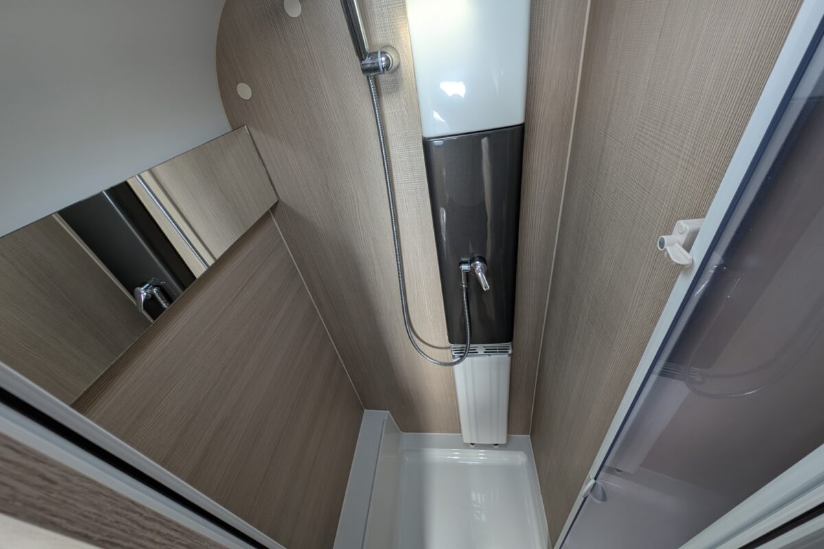 Adria Adora Isonzo 613 2017