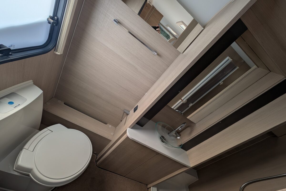 Adria Adora Isonzo 613 2017