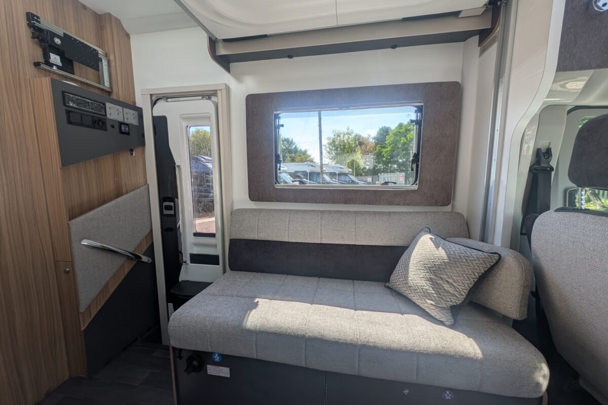 Bailey Adamo XL-DL 2025