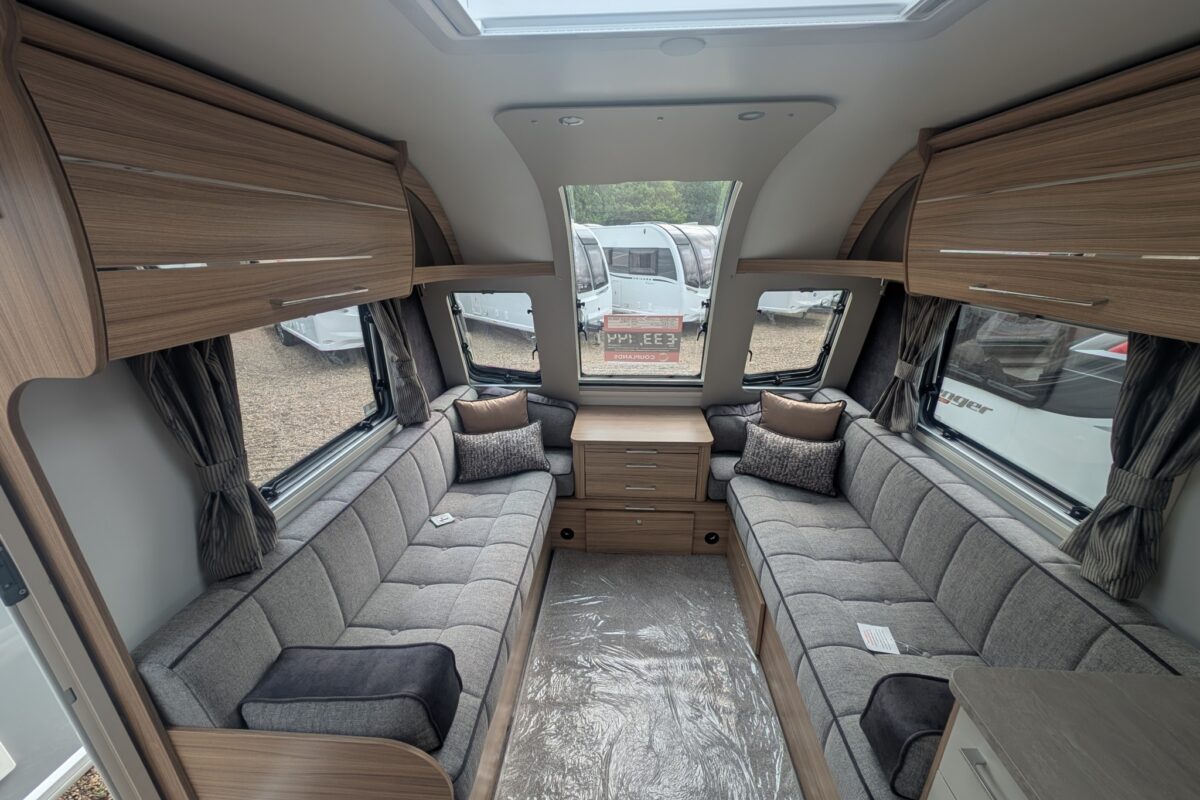 Bailey pegasus grande GT75 messina 2025