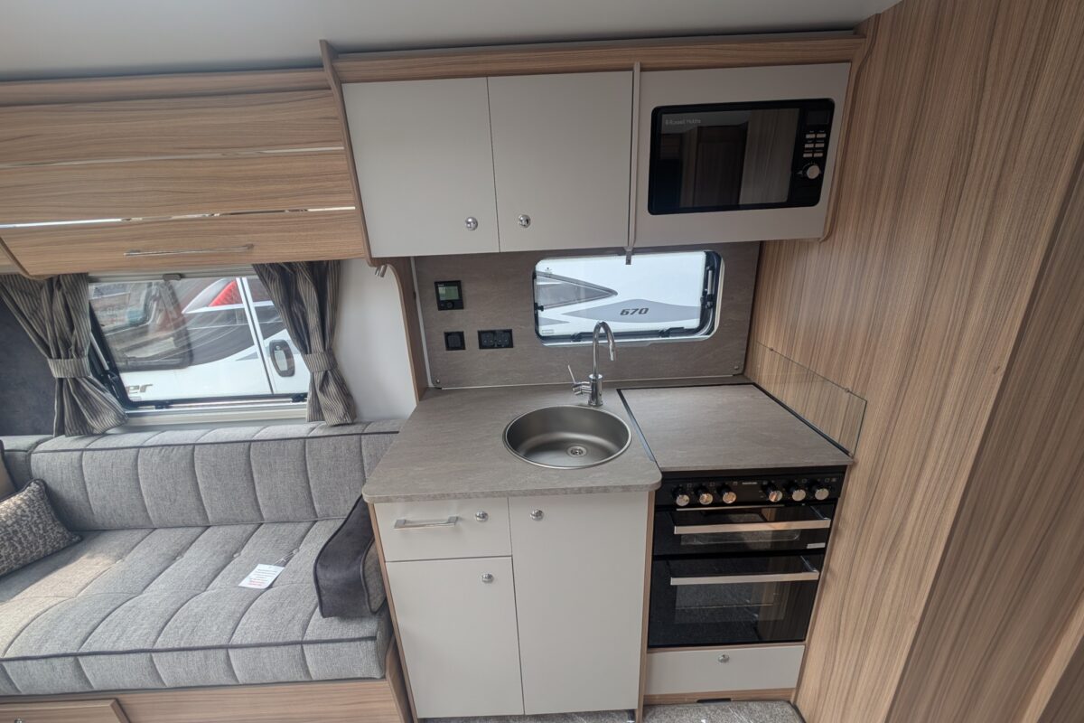 Bailey pegasus grande GT75 messina 2025