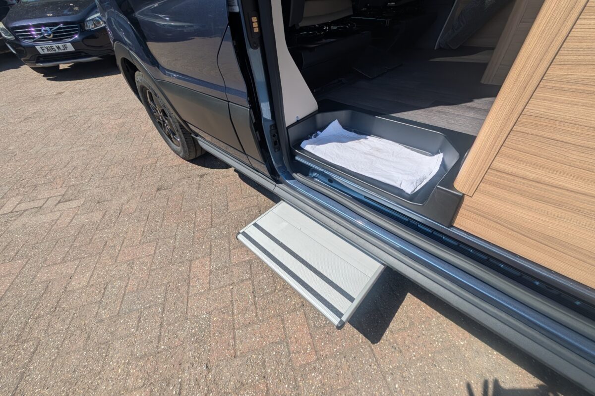 Bailey Endeavour B65