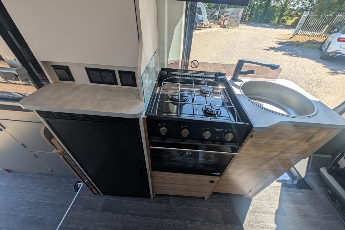 Bailey Endeavour B65