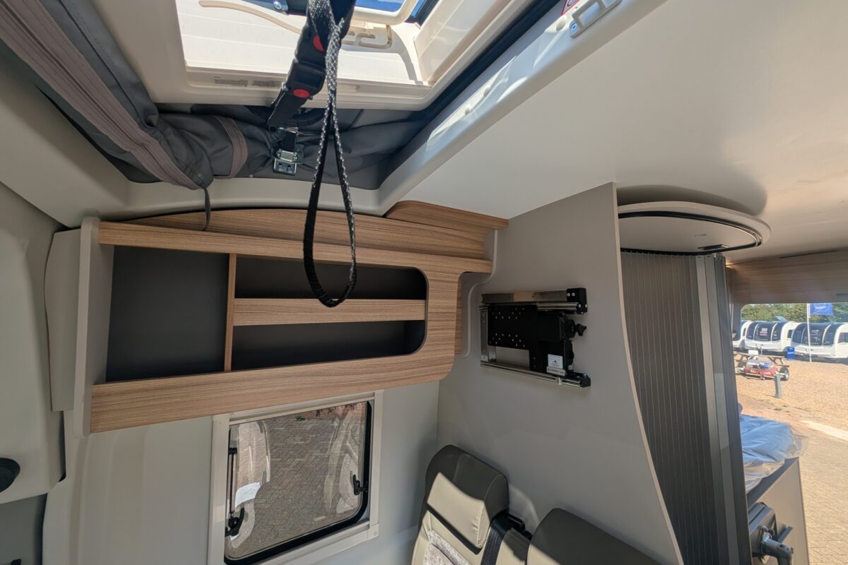 Bailey Endeavour B65