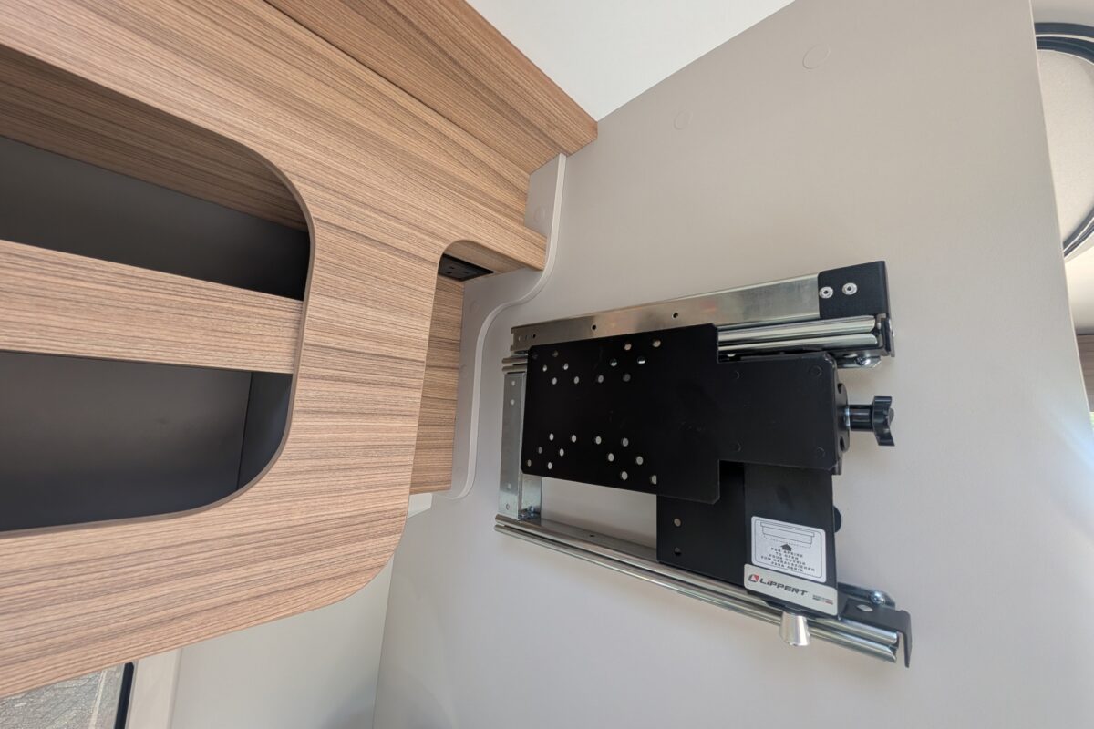 Bailey Endeavour B65