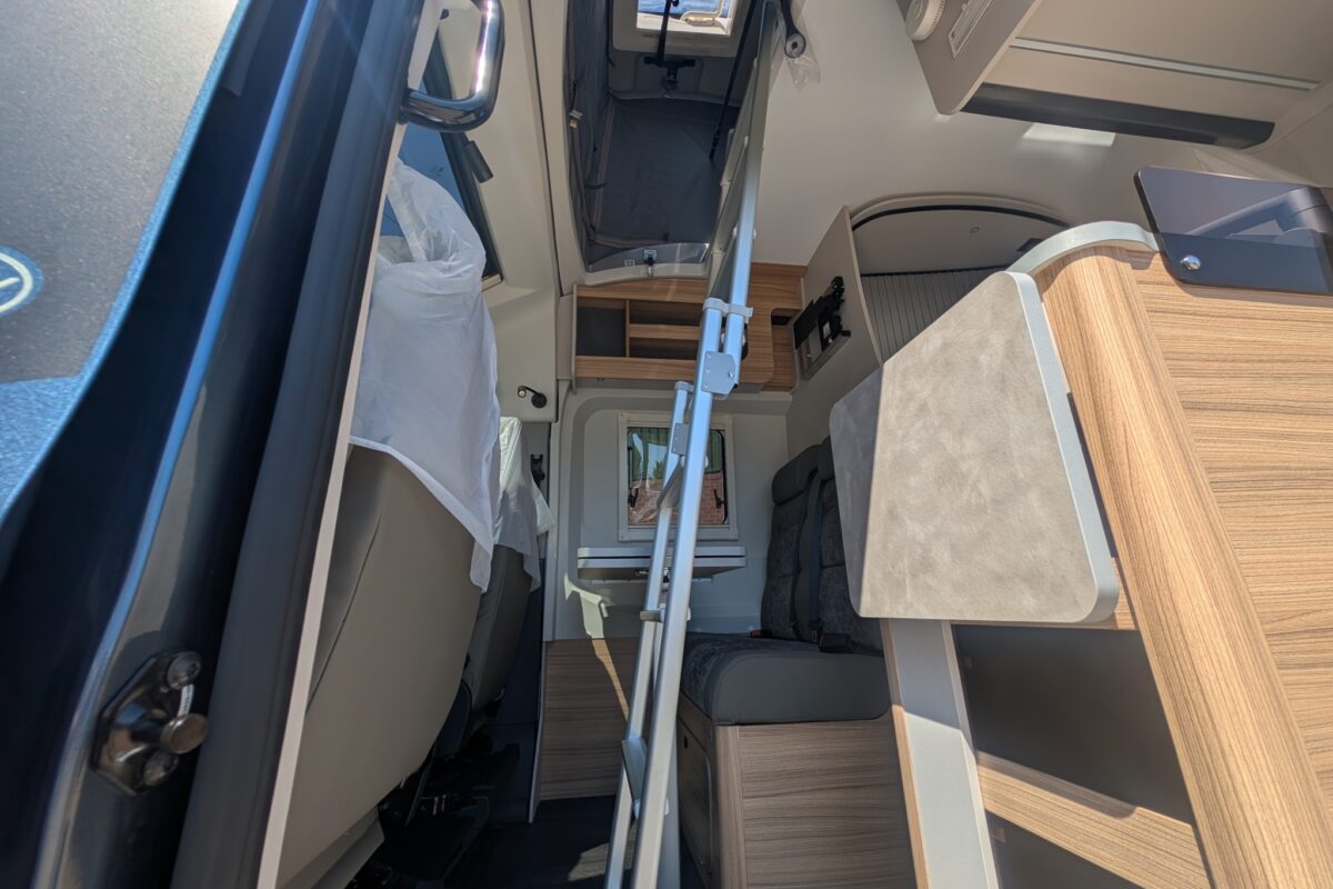 Bailey Endeavour B65