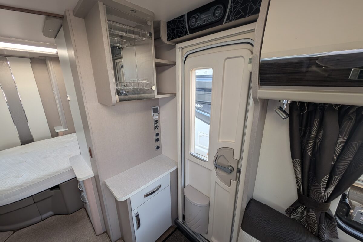 Sterling continental 580