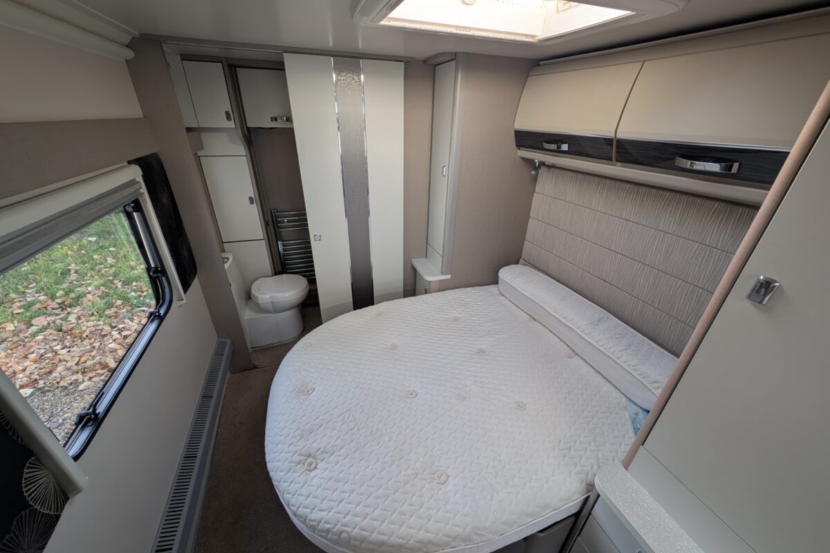 Sterling continental 580