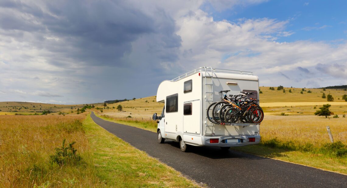 Motorhome Guide: Tips and Tricks for Beginners